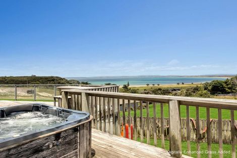 Photo of property in 17 Courtney Place, Karikari Peninsula, Kaitaia, 0483