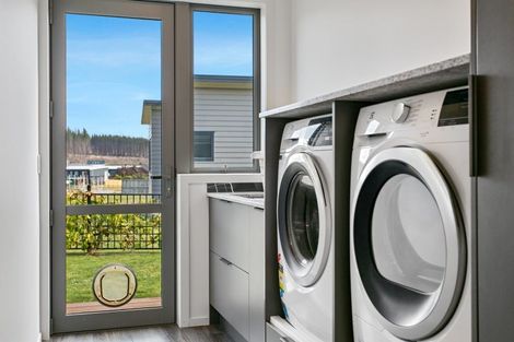 Photo of property in 14 Wai Kite Kite Place, Motuoapa, Turangi, 3382