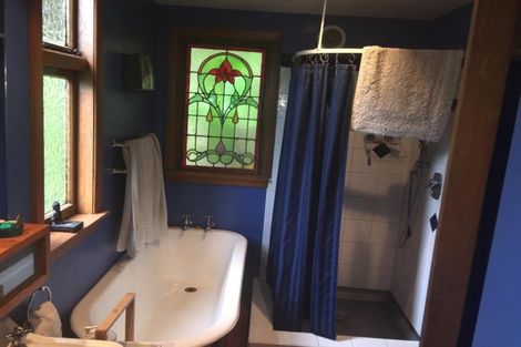 Photo of property in 23 Hawkhurst Road, Lyttelton, 8082