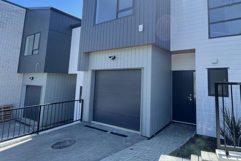 Photo of property in 355d Beach Road, Campbells Bay, Auckland, 0630
