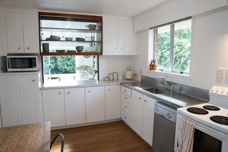 Photo of property in 3/237 Courtenay Street, Strandon, New Plymouth, 4312