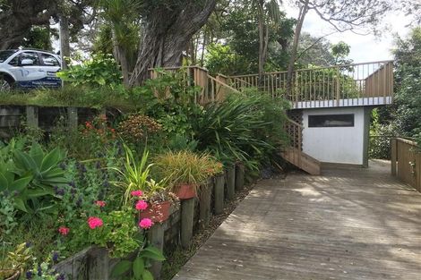Photo of property in 17 Lysnar Road, Matakana, Warkworth, 0985