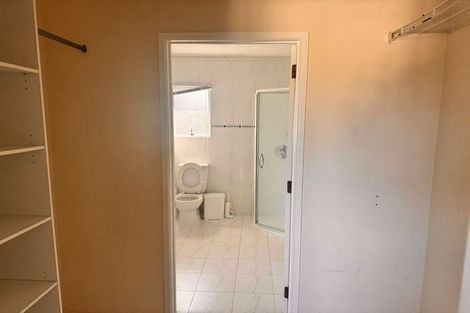 Photo of property in 5 Tesla Place, Totara Vale, Auckland, 0629