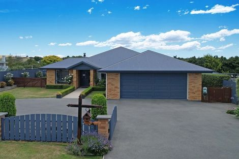 Photo of property in 9 Argyle Street, Weston, Oamaru, 9401