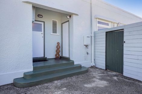Photo of property in 11 Mcnaughton Street, Waitara, 4320