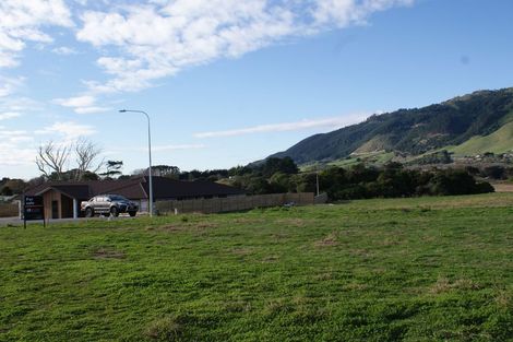 Photo of property in 9 Pihoihoi Close, Waikanae, 5036