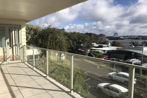 Photo of property in 15 Manurere Avenue, Takapuna, Auckland, 0622