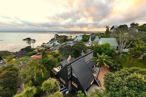 Photo of property in 67 Rosecamp Road, Beach Haven, Auckland, 0626