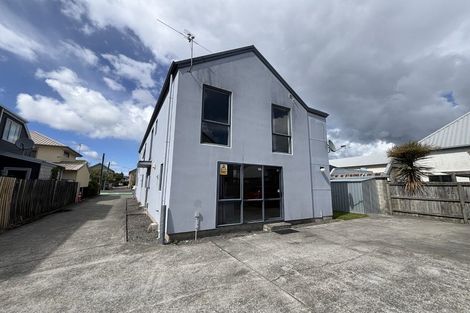 Photo of property in 102 Elizabeth Street, Riccarton, Christchurch, 8041