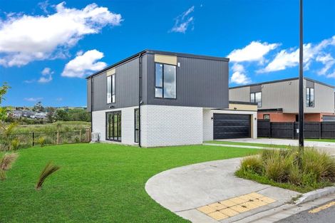 Photo of property in 21 Waikaha Street, Pokeno, 2472