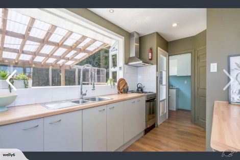 Photo of property in 9 Laburnum Grove, Maungaraki, Lower Hutt, 5010