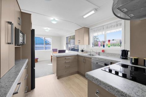 Photo of property in 52a Dixon Avenue, Hawera, 4610