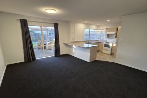 Photo of property in 11 Commodore Avenue, Flagstaff, Hamilton, 3210