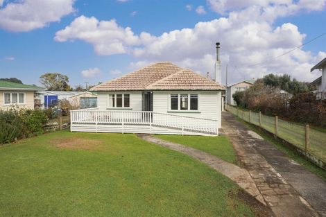 Photo of property in 807 Tararu Sh25 Road, Thames, 3500