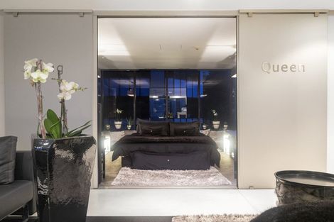 Photo of property in 3a/2 Saint Martins Lane, Grafton, Auckland, 1010