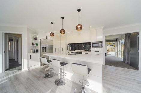 Photo of property in 28 Serenity Crescent, Kelvin Grove, Palmerston North, 4414