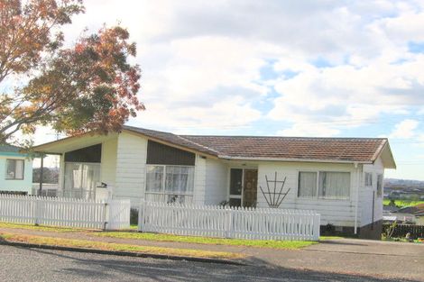 Photo of property in 112 Boundary Road, Clover Park, Auckland, 2019