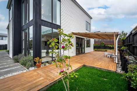 Photo of property in 13 Jack Hawken Lane, Silverdale, 0932