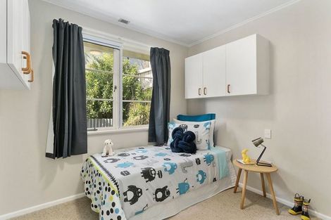 Photo of property in 132a Wyndham Road, Pinehaven, Upper Hutt, 5019