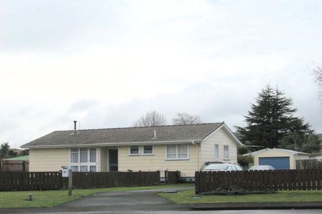 Photo of property in 24 Harper Street, Papakura, 2110