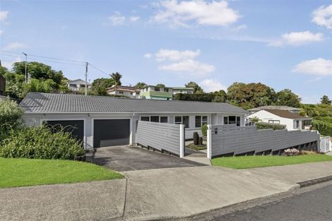 Photo of property in 6 Stott Avenue, Birkdale, Auckland, 0626