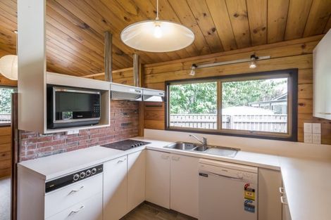 Photo of property in 22 Aorangi Road, Paraparaumu, 5032