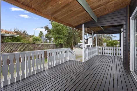 Photo of property in 5 Banks Place, Rangiora, 7400