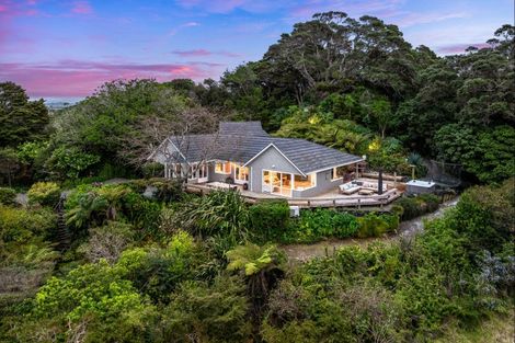 Photo of property in 596 Leigh Road, Whangateau, Warkworth, 0985