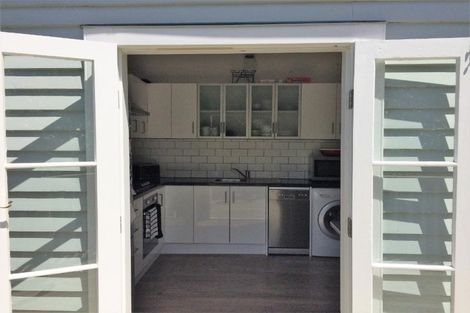 Photo of property in 19 Rothsay Road, Ngaio, Wellington, 6035