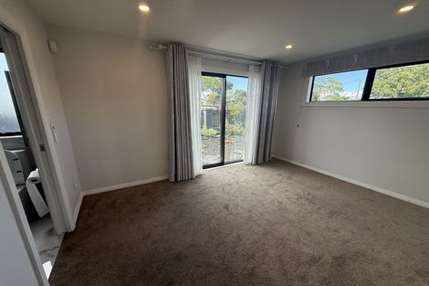 Photo of property in 2c Convair Crescent, Mangere, Auckland, 2022