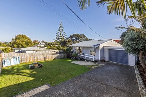 Photo of property in 6a Tiri Road, Manly, Whangaparaoa, 0930