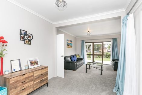 Photo of property in 180 Clarkin Road, Fairfield, Hamilton, 3214