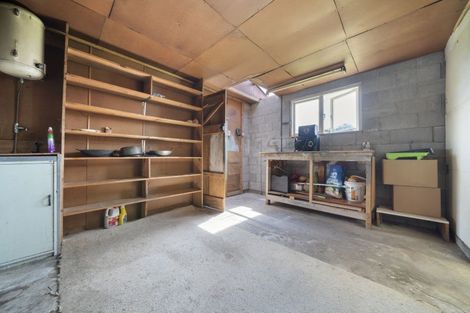 Photo of property in 14 Belfast Place, Roslyn, Palmerston North, 4414