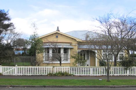 Photo of property in 16 Lombard Street, Palmerston North, 4410