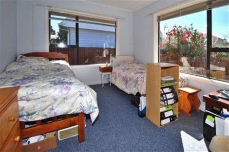 Photo of property in 1/412 Memorial Avenue, Burnside, Christchurch, 8053