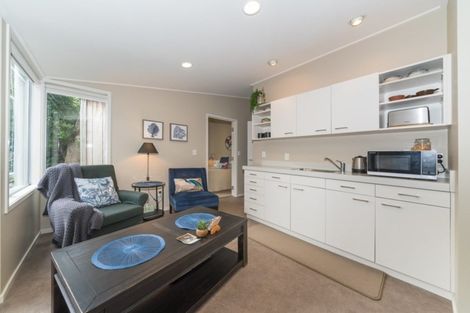 Photo of property in 196 Victoria Avenue, Hokowhitu, Palmerston North, 4410