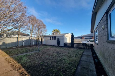 Photo of property in 26 Bickerton Street, Wainoni, Christchurch, 8061