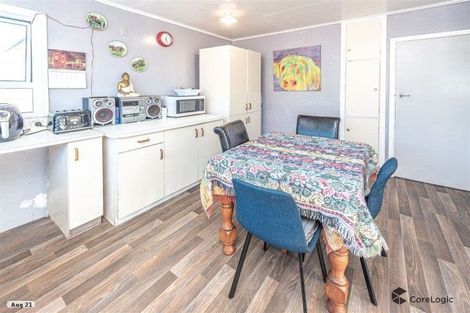 Photo of property in 202 Puriri Street, Castlecliff, Whanganui, 4501