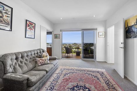 Photo of property in 11a Lismore Street, Strandon, New Plymouth, 4312