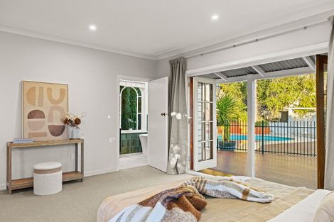 Photo of property in 77 Valley Road, Cashmere, Christchurch, 8022