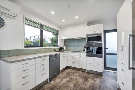 Photo of property in 4/35 Juliet Street, Stratford, 4332