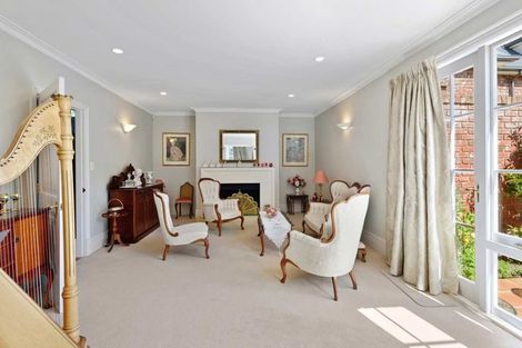 Photo of property in 12 Makora Street, Fendalton, Christchurch, 8041