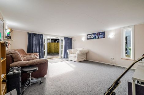 Photo of property in 27 Sheffield Street, Awapuni, Palmerston North, 4412