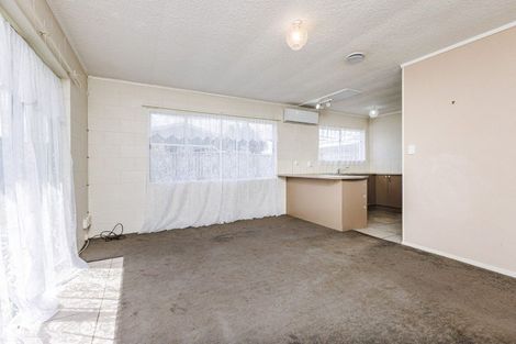 Photo of property in 4/29 South Street, Papakura, 2110