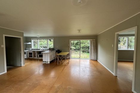 Photo of property in 128 Awai Road, Tarurutangi, New Plymouth, 4372