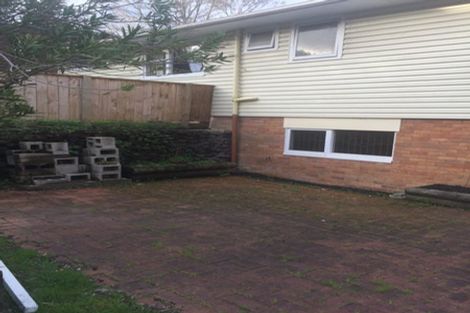 Photo of property in 1/28 Sequoia Place, Sunnynook, Auckland, 0620