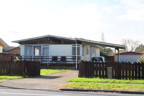 Photo of property in 86 Robertson Road, Mangere East, Auckland, 2024