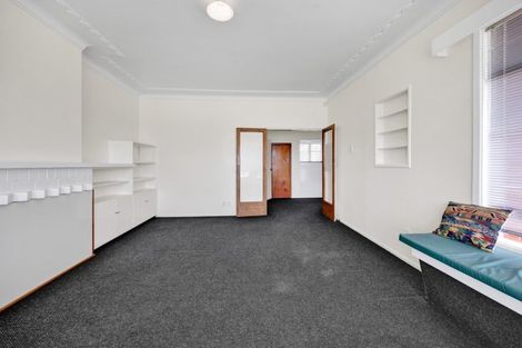 Photo of property in 379 Broadway, Stratford, 4332