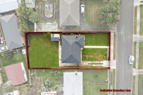 Photo of property in 19 Awatere Street, Clover Park, Auckland, 2023