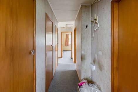 Photo of property in 8 Waterford Place, Westbrook, Palmerston North, 4412